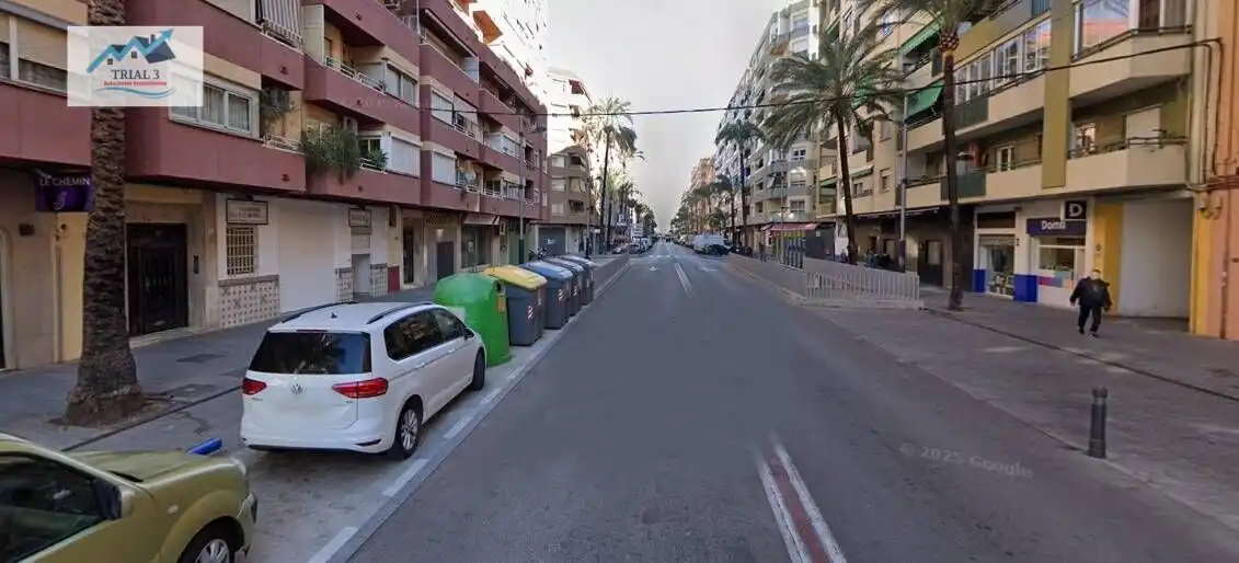 Appartamento con terrazza in vendita a Avenida REPUBLICA ARGENTINA DE LA