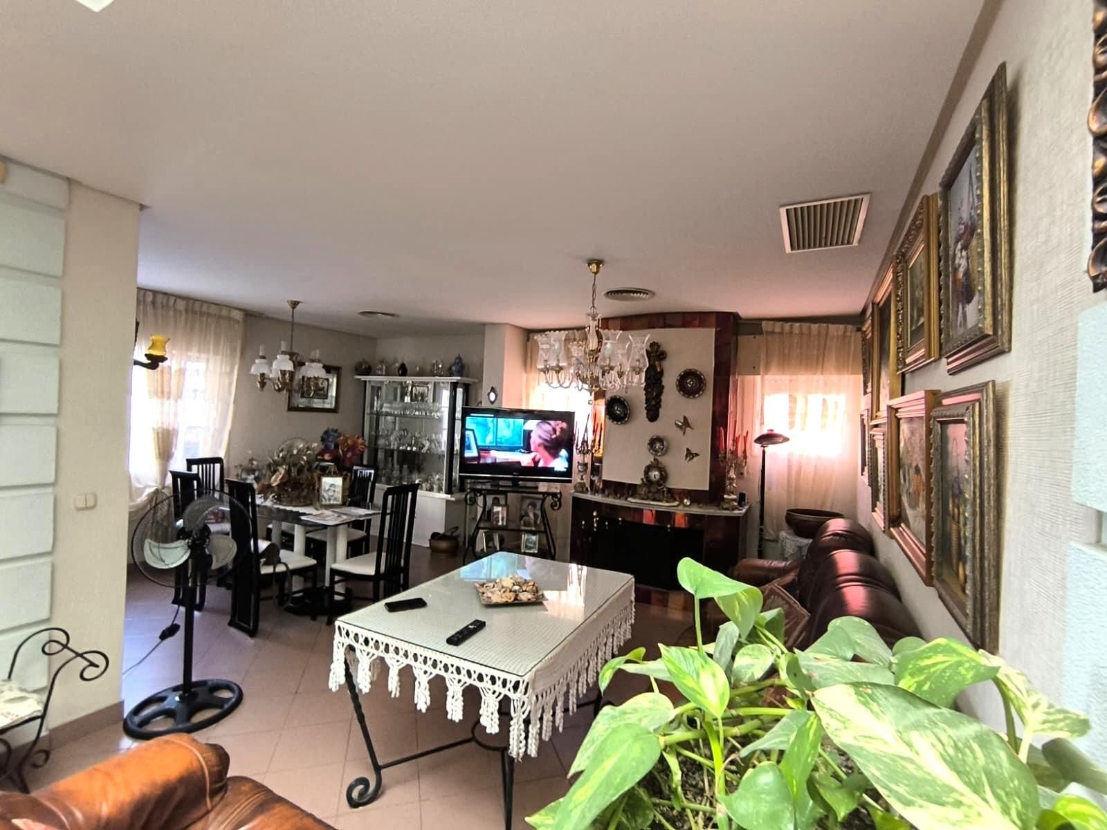 Sala d'estar de Casa o xalet en venda en Punta Umbría amb Aire condicionat, Calefacció i Terrassa