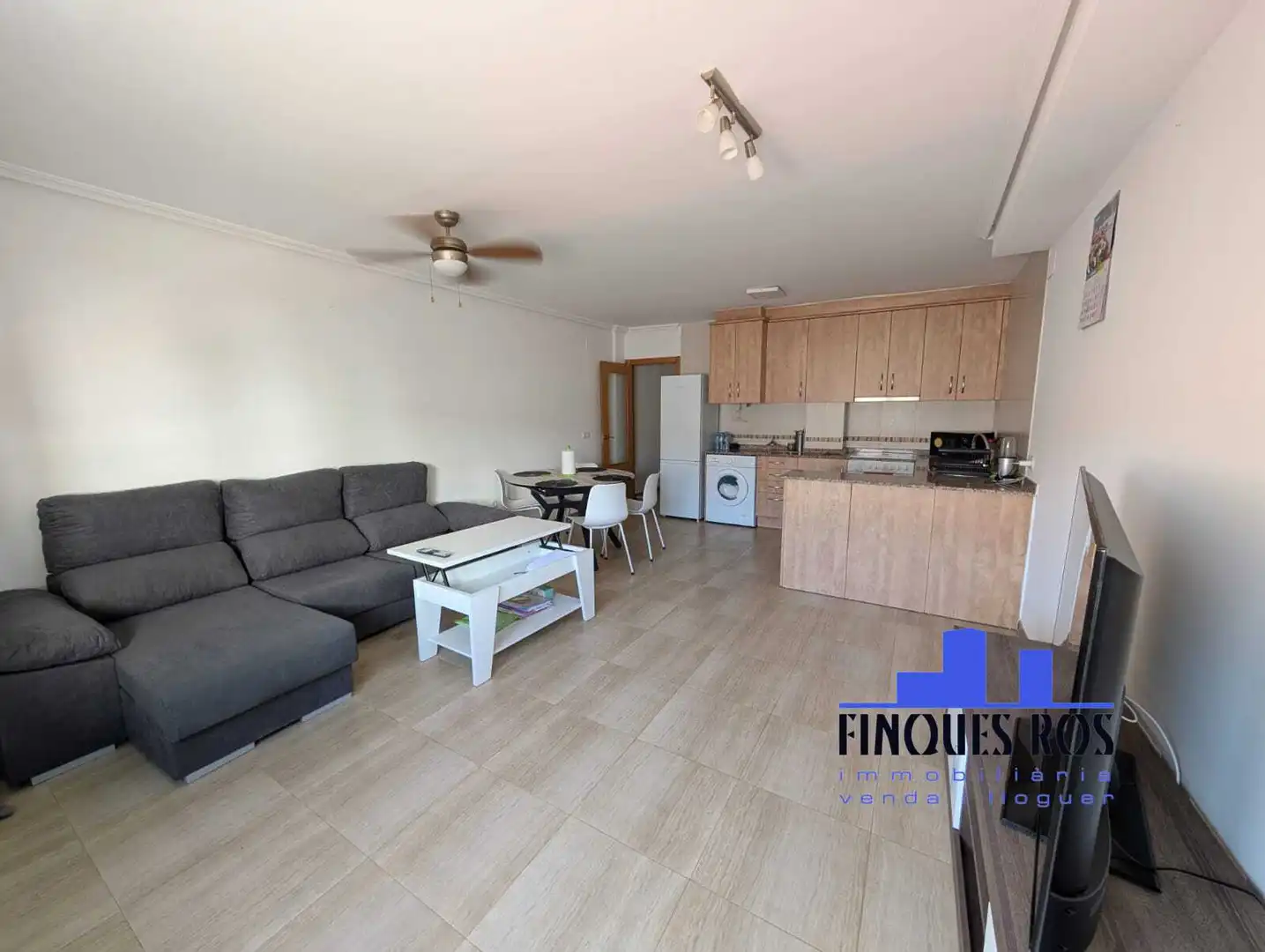 Appartamento con ascensore in vendita a Casco Urbano