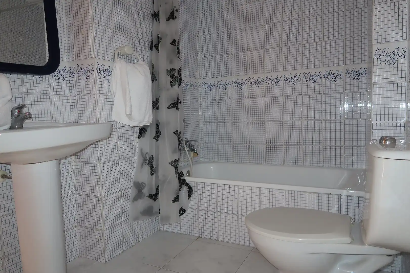 Badezimmer von Wohnungen zur Miete in Almuñécar mit Klimaanlage, Heizung und Terrasse