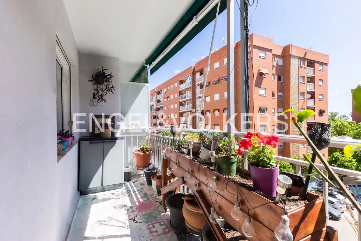 Balcony of Flat for sale in Valencia  with Air Conditioner, Heating and Storage room