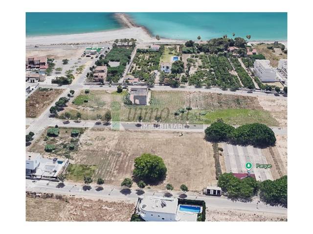 Terreno residencial en Venta en Playa - Ben Afeli