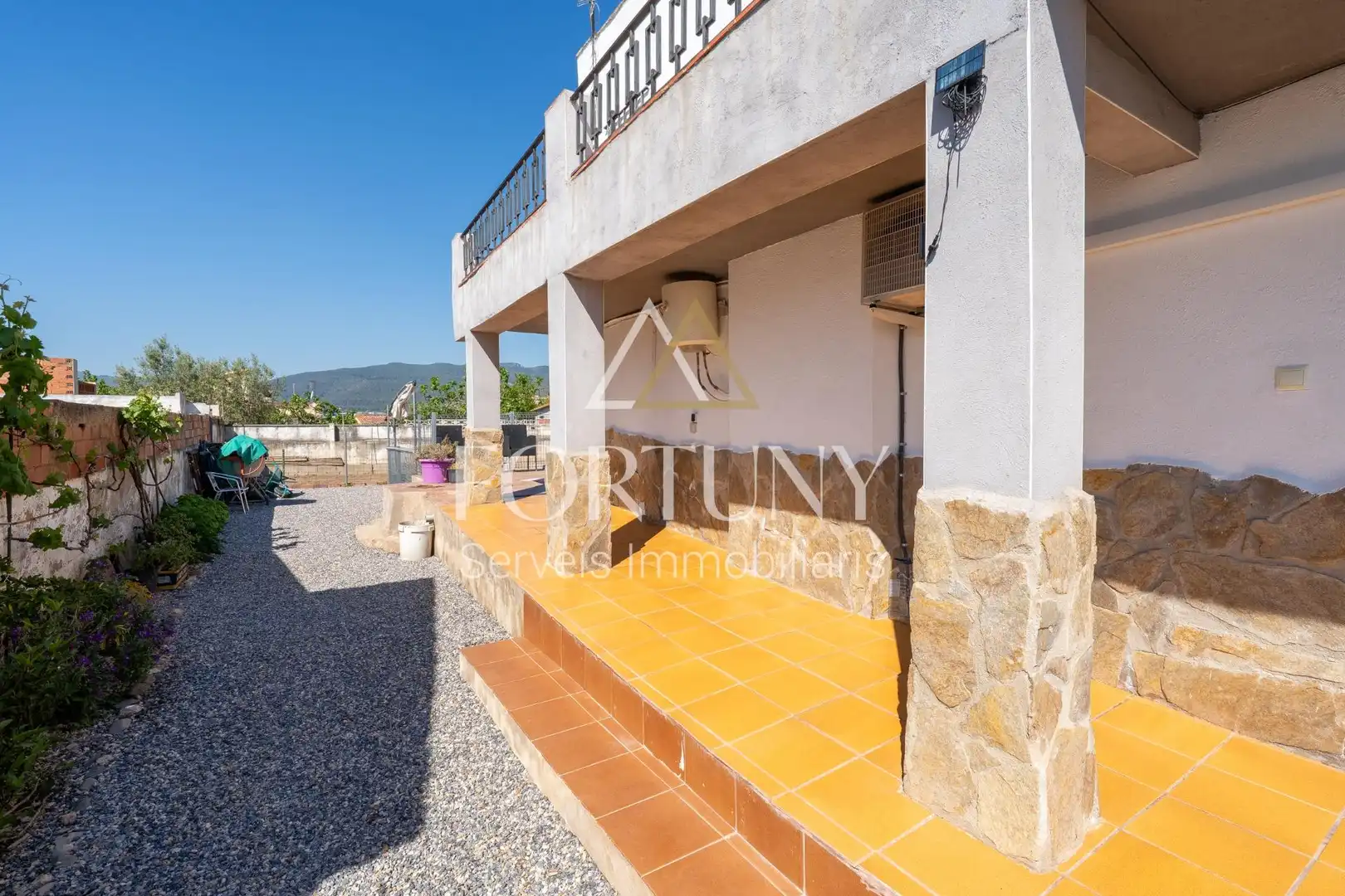 Terrassa de Casa o xalet en venda en Alcover amb Aire condicionat, Jardí privat i Terrassa