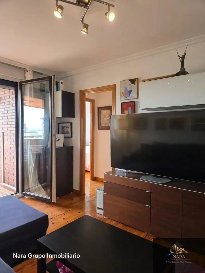 Wohnzimmer von Wohnung zum Verkauf in Santander mit Heizung, Privatgarten und Parkett