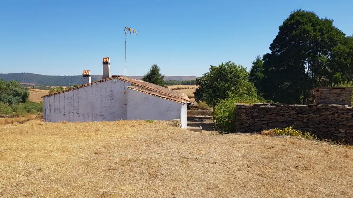 Finca rústica en venta en La Codosera