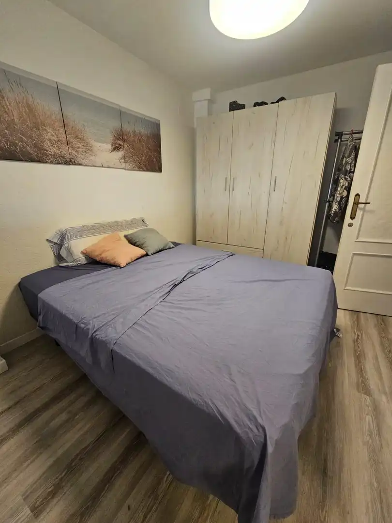 Habitación de Apartamento de alquiler en Sueca con Aire acondicionado, Amueblado y Balcón