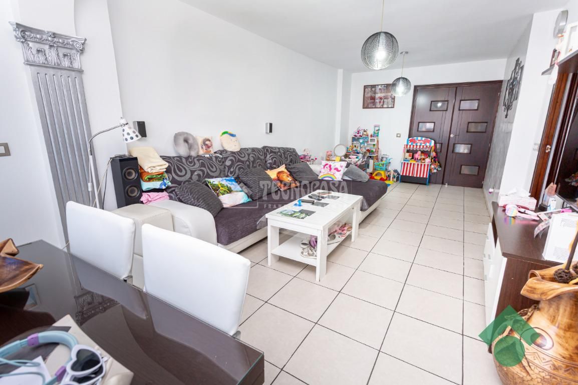 Sala d'estar de Pis en venda en Algeciras