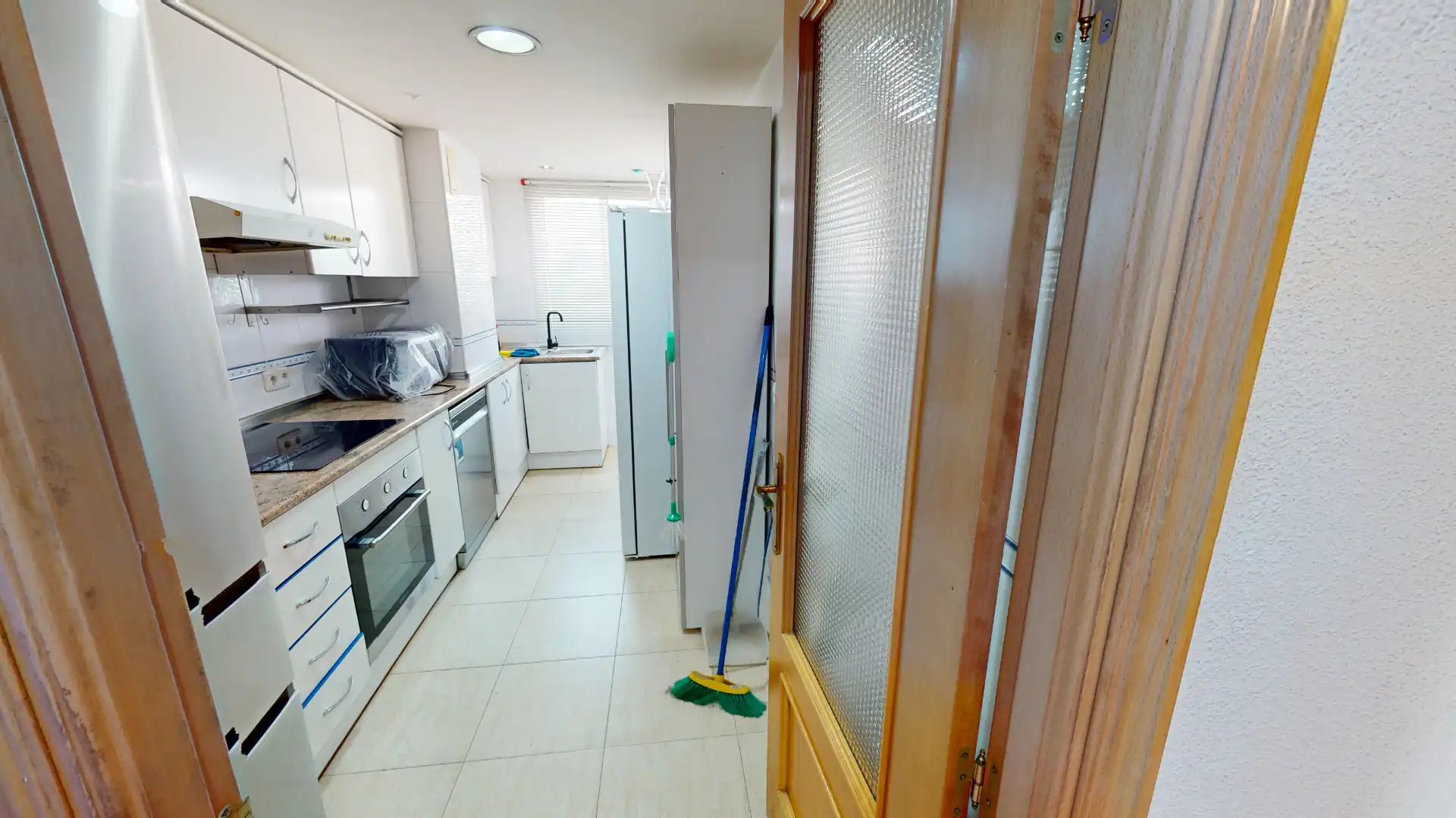 Cuina de Pis en venda en Alicante / Alacant amb Aire condicionat, Terrassa i Traster