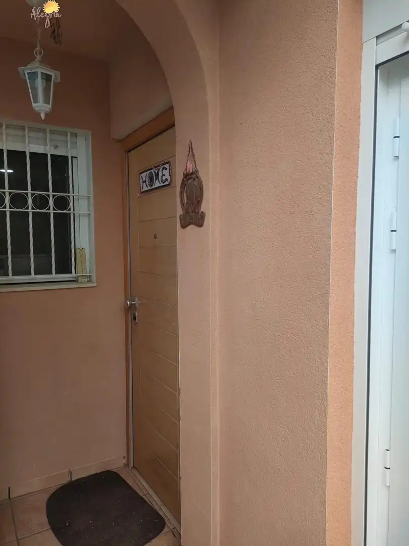 Bungalow amb jardí en venda a Avenida de las alondras, imagen 7