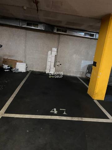 Garaje en Venta en JAUME PINENT en Les Roquetes