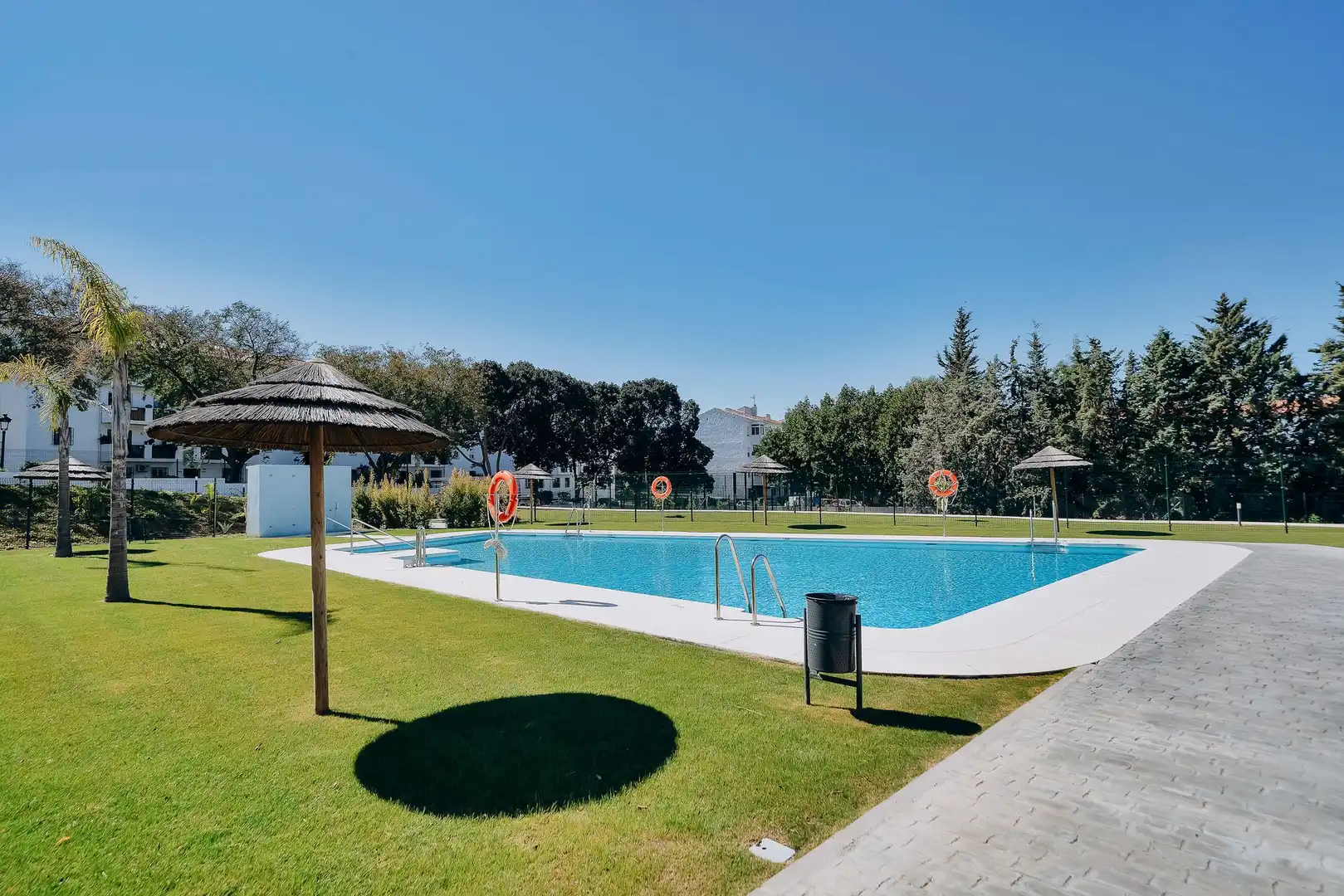 Piscina de Apartament en venda en Estepona amb Terrassa