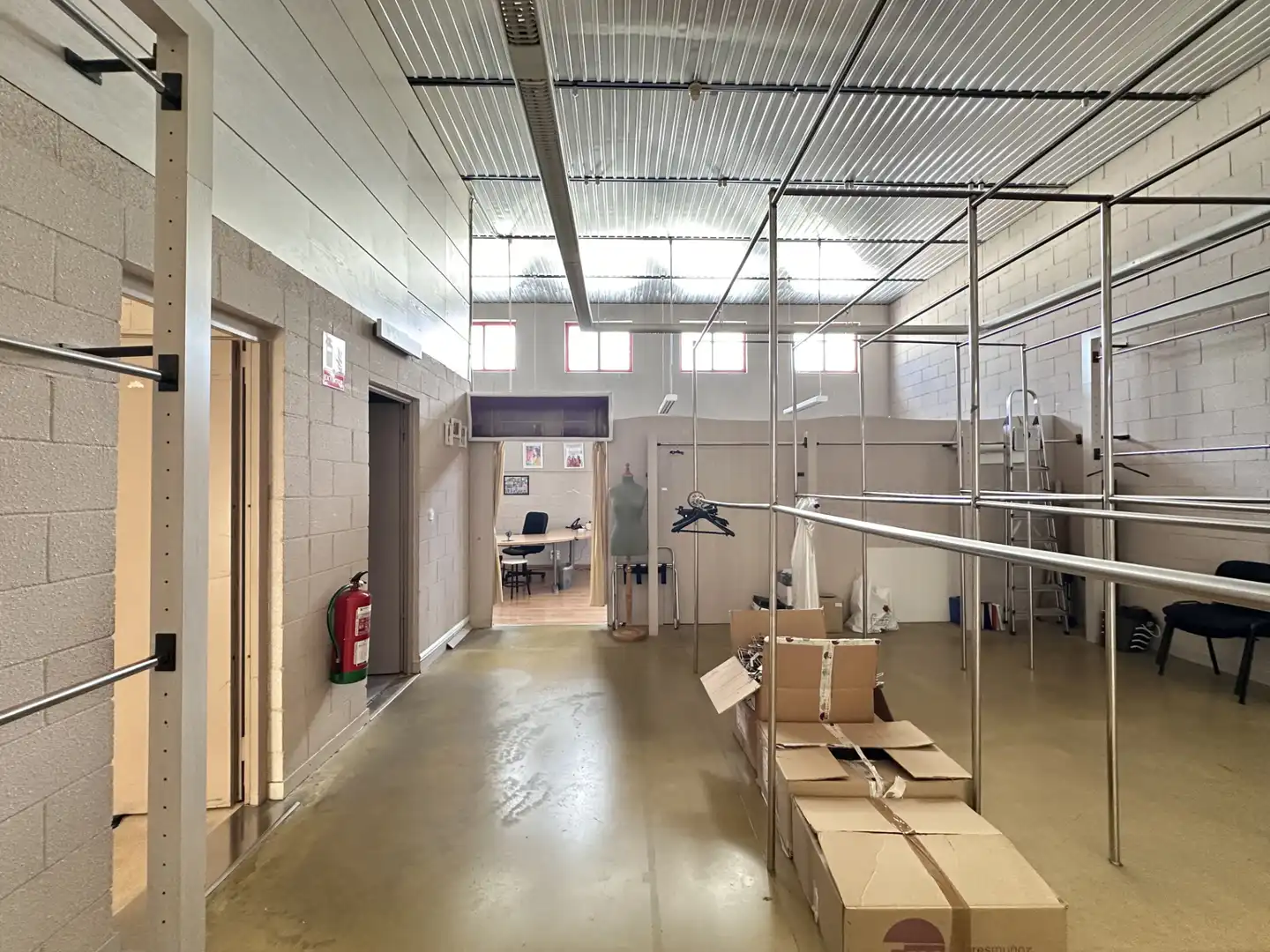 Nave industrielle avec ascenseur à louer à Carrer de la Gran Bretanya, imagen 18