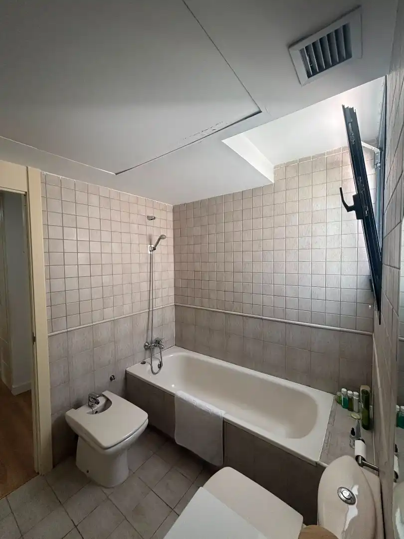 Bany de Àtic en venda en Arroyomolinos (Madrid) amb Aire condicionat, Calefacció i Terrassa