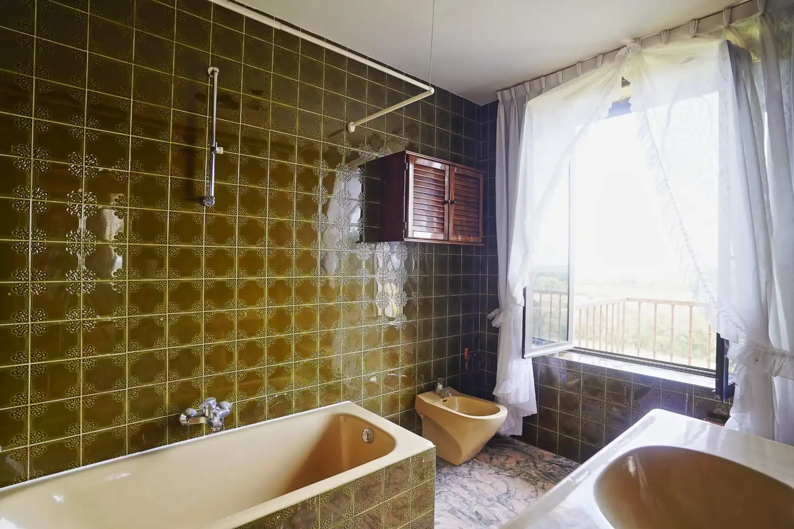 Bathroom of Houses for sale in Topas  with Heating, Terrace and Swimming Pool