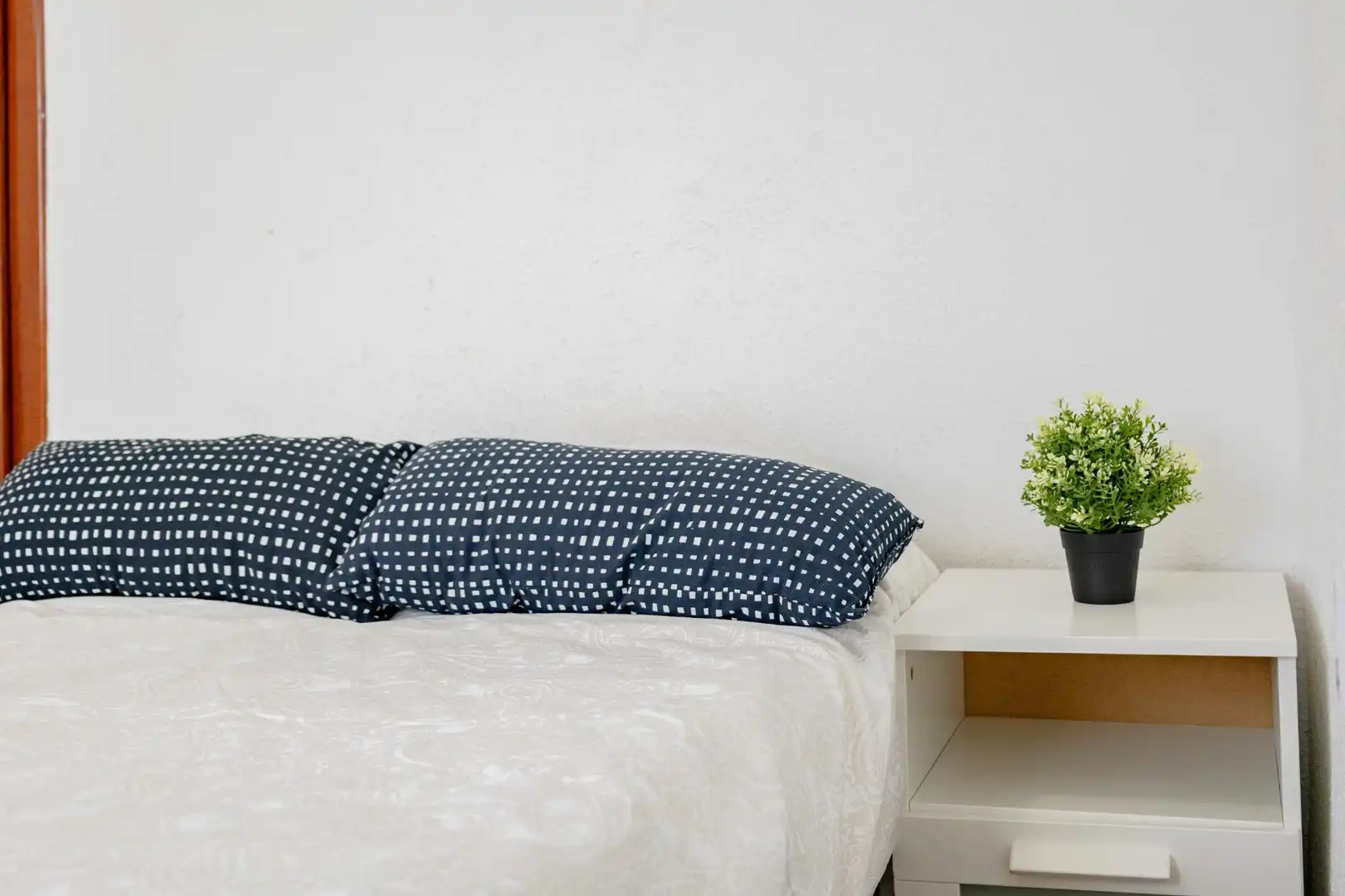 Habitación de Piso en venta en Valencia con Aire acondicionado y Alarma