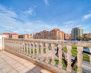 Terrassa de Casa o xalet en venda en Guadalajara Capital amb Aire condicionat, Calefacció i Jardí privat