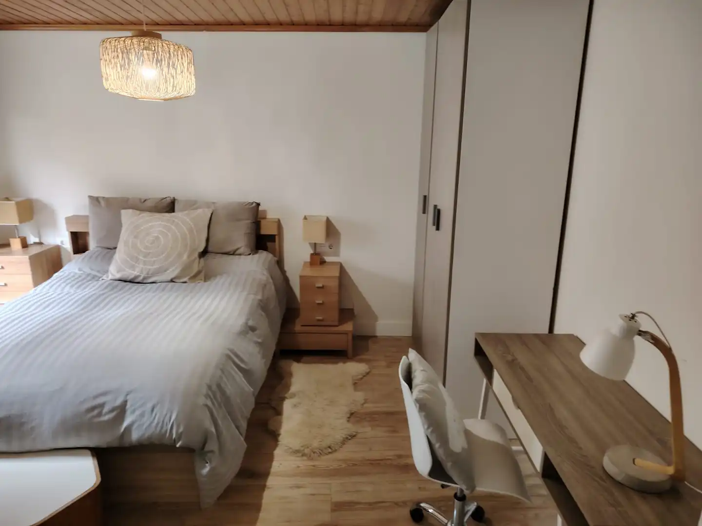 Habitación de Casa o chalet para compartir en Vigo  con Calefacción, Jardín privado y Terraza