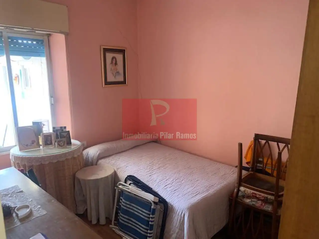 Dormitori de Casa o xalet en venda en San Andrés del Rabanedo amb Calefacció, Jardí privat i Parquet