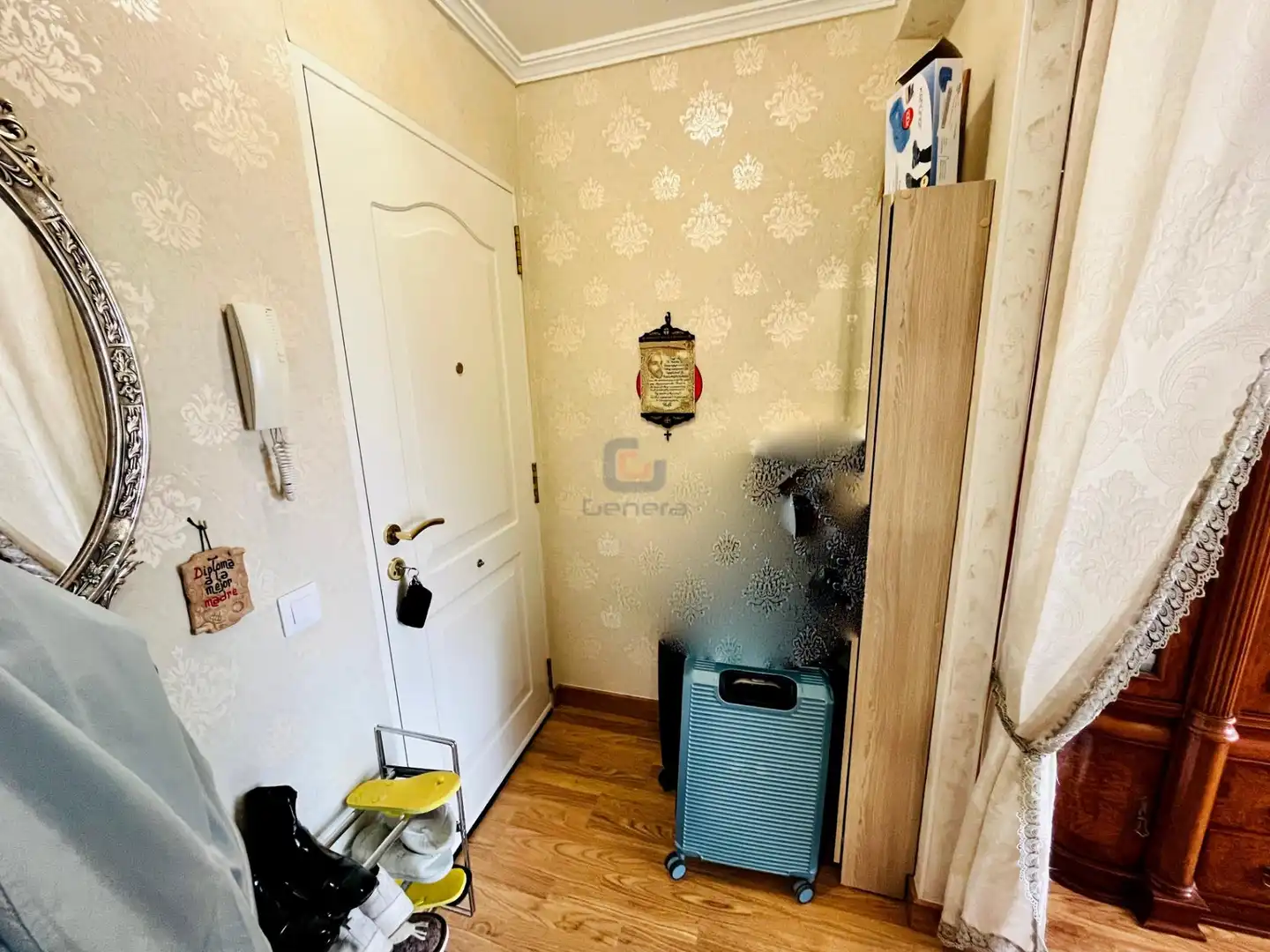 Piso en venta en Alicante / Alacant con Aire acondicionado, Terraza y Amueblado
