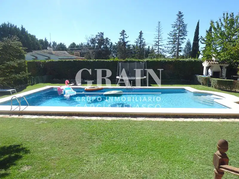 Garden of Houses for sale in Albacete  with Air Conditioner, Heating and Private garden