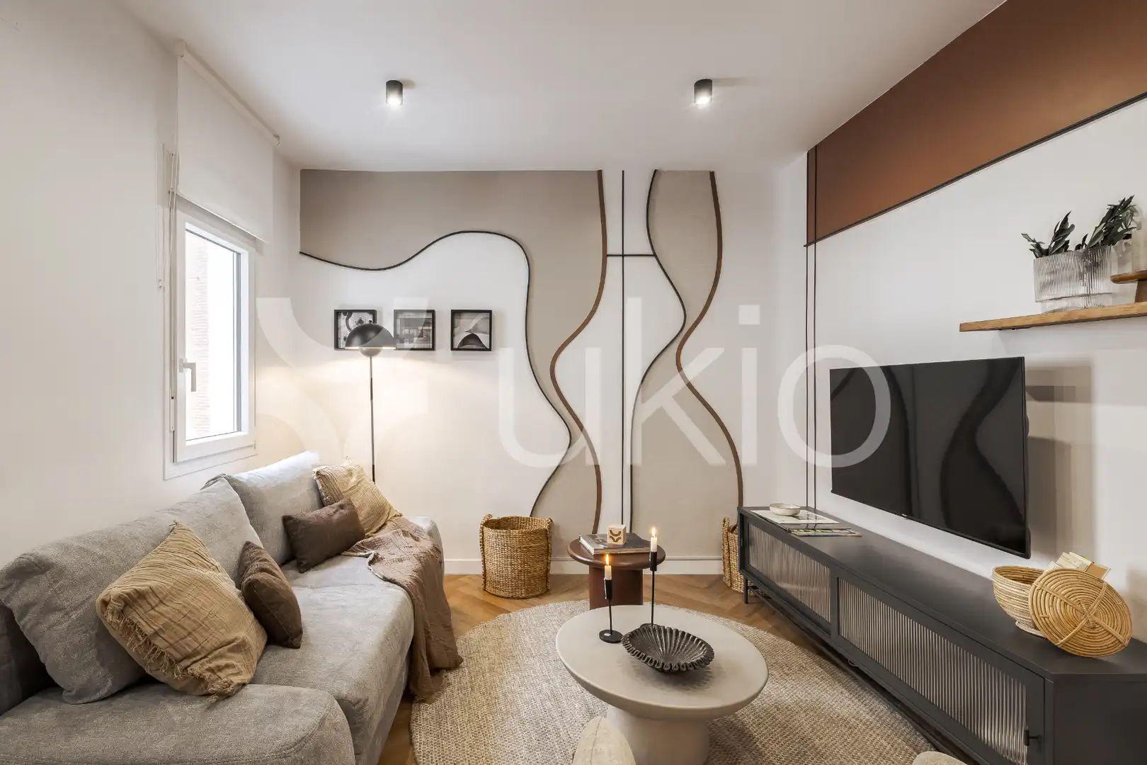 Living room of Apartments for rent in Madrid  with Air Conditioner, Heating and Furnished