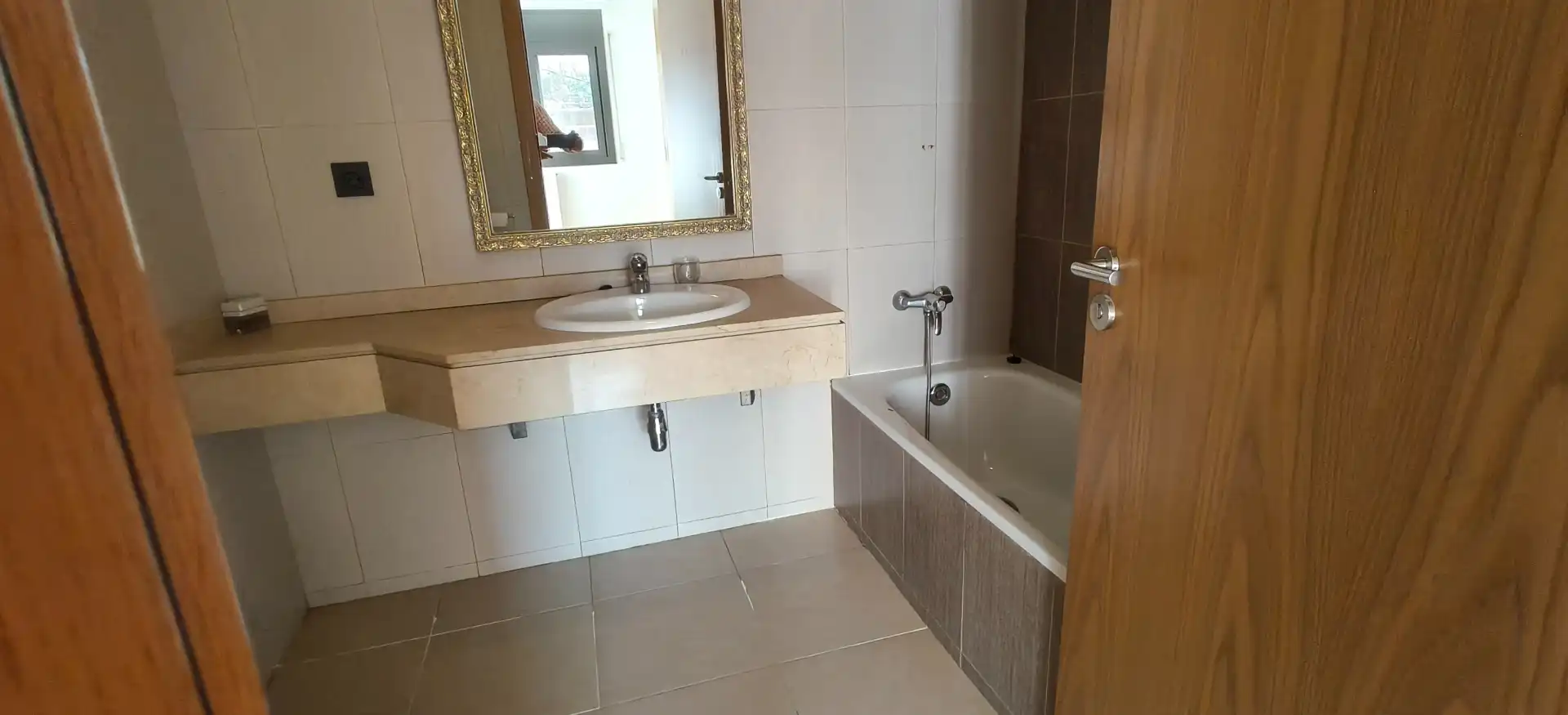 Badezimmer von Wohnung zum Verkauf in Sant Antoni de Vilamajor mit Abstellraum, Ofen und Balkon