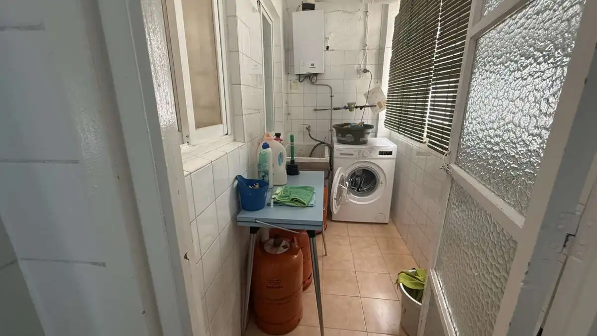 Kitchen of Flat for rent in Granada  with Furnished and Balcony