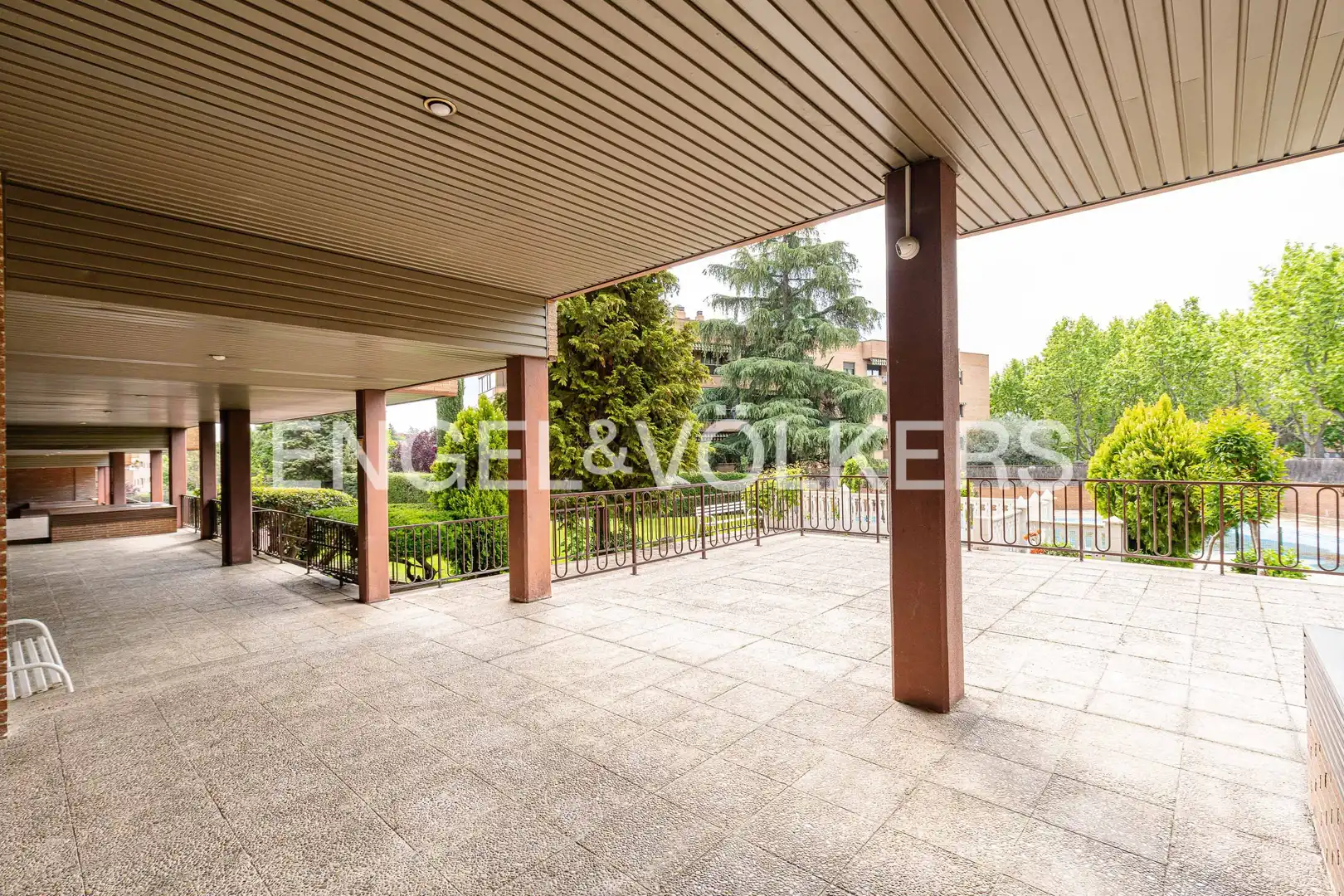 Terraza de Piso en venta en Pozuelo de Alarcón con Aire acondicionado, Calefacción y Parquet
