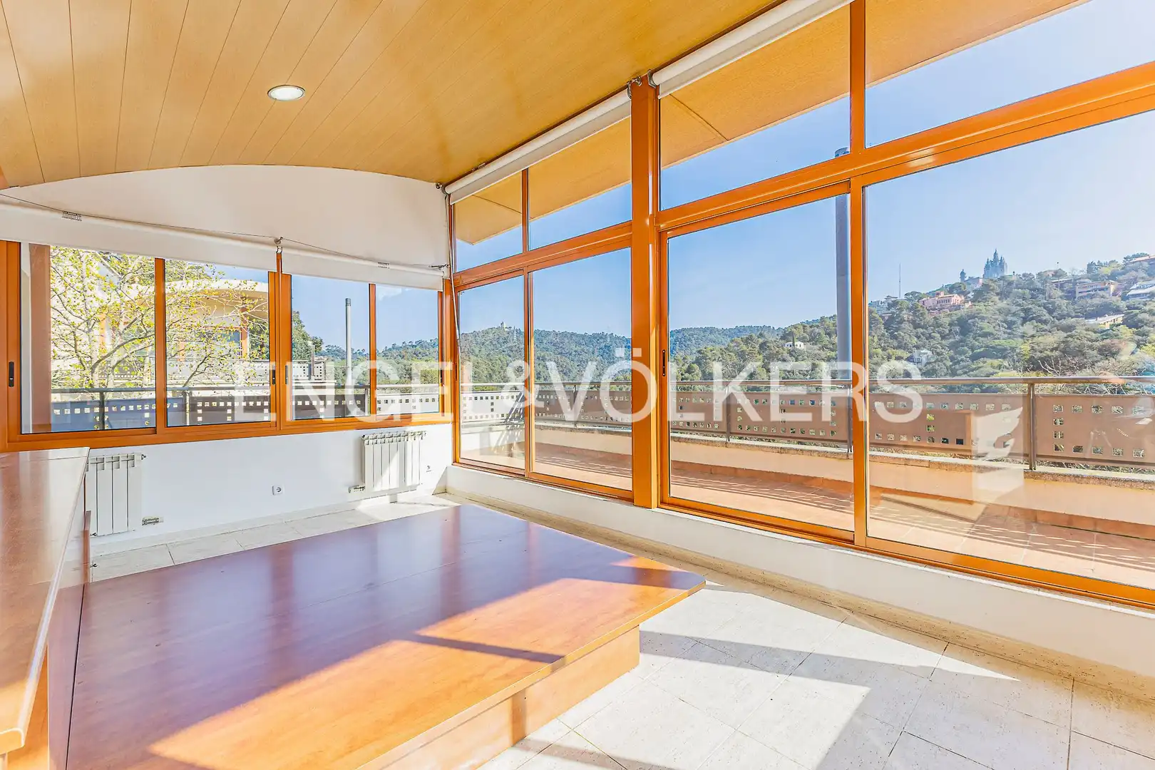 Terraza de Casa o chalet en venta en Barcelona con Aire acondicionado, Calefacción y Jardín privado
