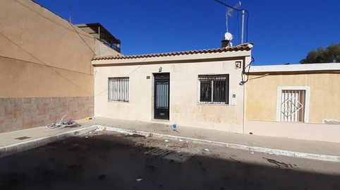 Foto 2 de Casa o chalet en venta en Calle Numancia, 29, Centro, Elda
