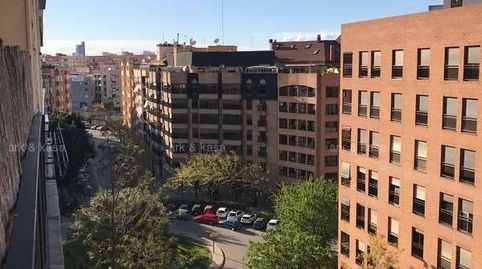 Foto 2 de Piso de alquiler en Maximiliano Tous, Sant Antoni, Valencia Capital