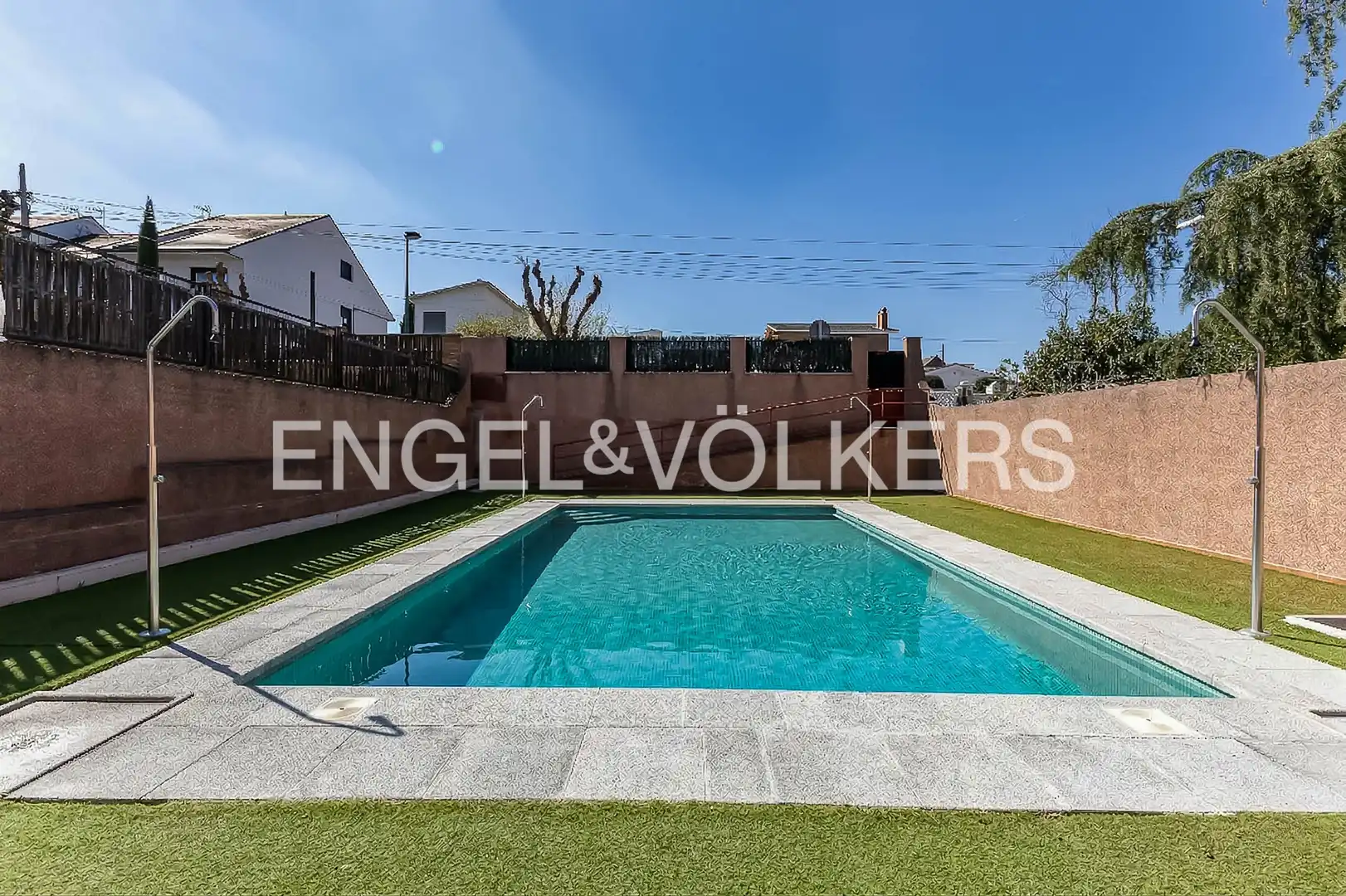Piscina de Casa o chalet en venta en Pozuelo de Alarcón con Calefacción, Terraza y Trastero