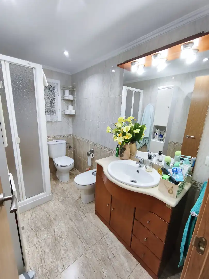 Baño de Piso en venta en Salou con Aire acondicionado, Calefacción y Terraza