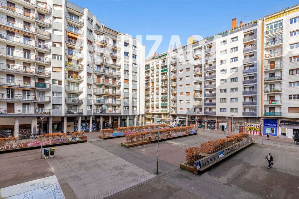 Exterior view of Flat for sale in Donostia - San Sebastián   with Heating and Balcony
