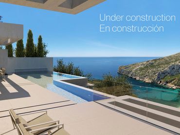Detached house with pool for sale in Centro ciudad