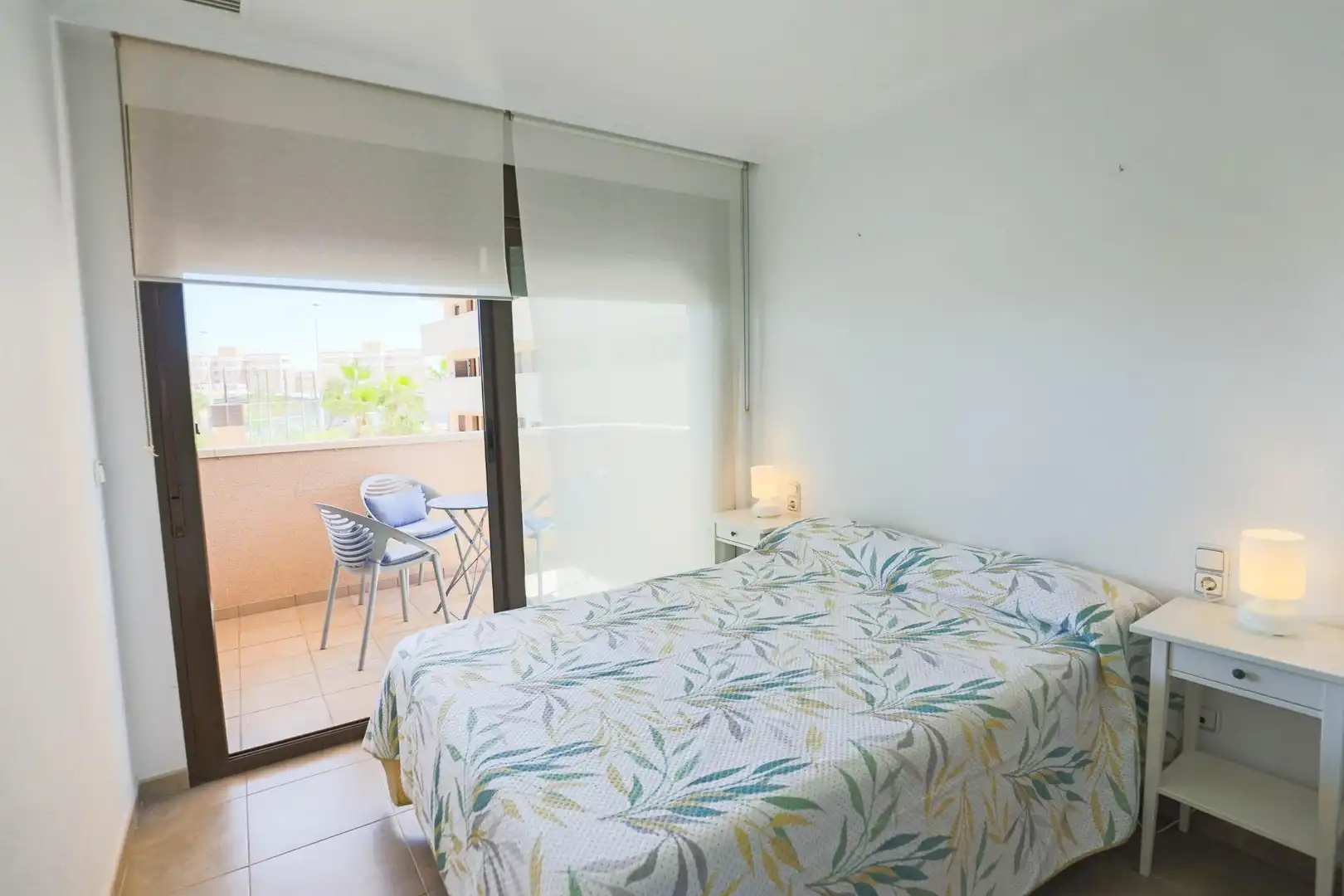 Dormitori de Apartament en venda en Elche / Elx amb Aire condicionat, Calefacció i Terrassa