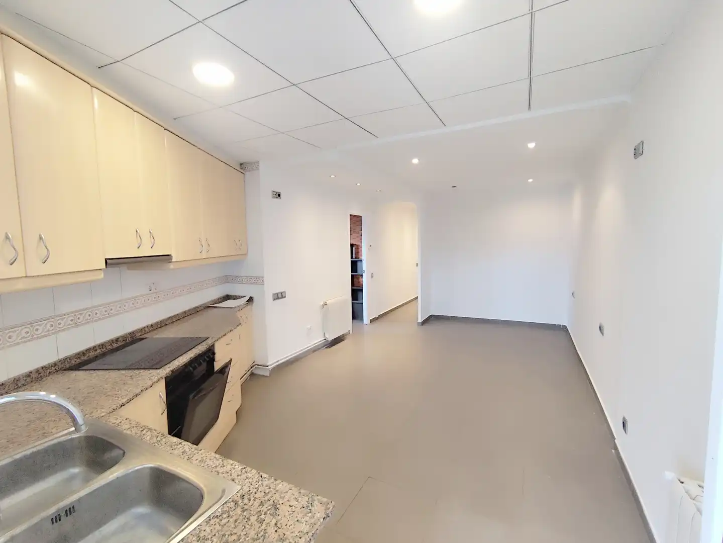 Appartement avec terrasse à vendre à Carrer de la Indústria, imagen 3