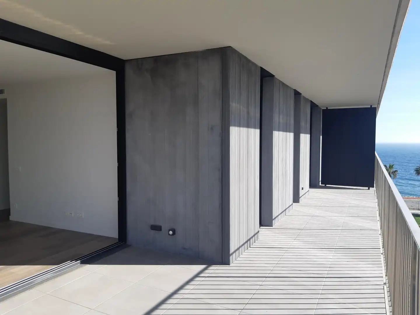 Vista exterior de Piso de alquiler en Badalona con Calefacción, Jardín privado y Terraza