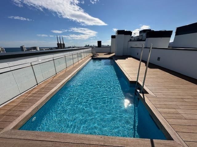 Swimming pool of Flat to rent in Badalona  with Heating, Parquet flooring and Terrace