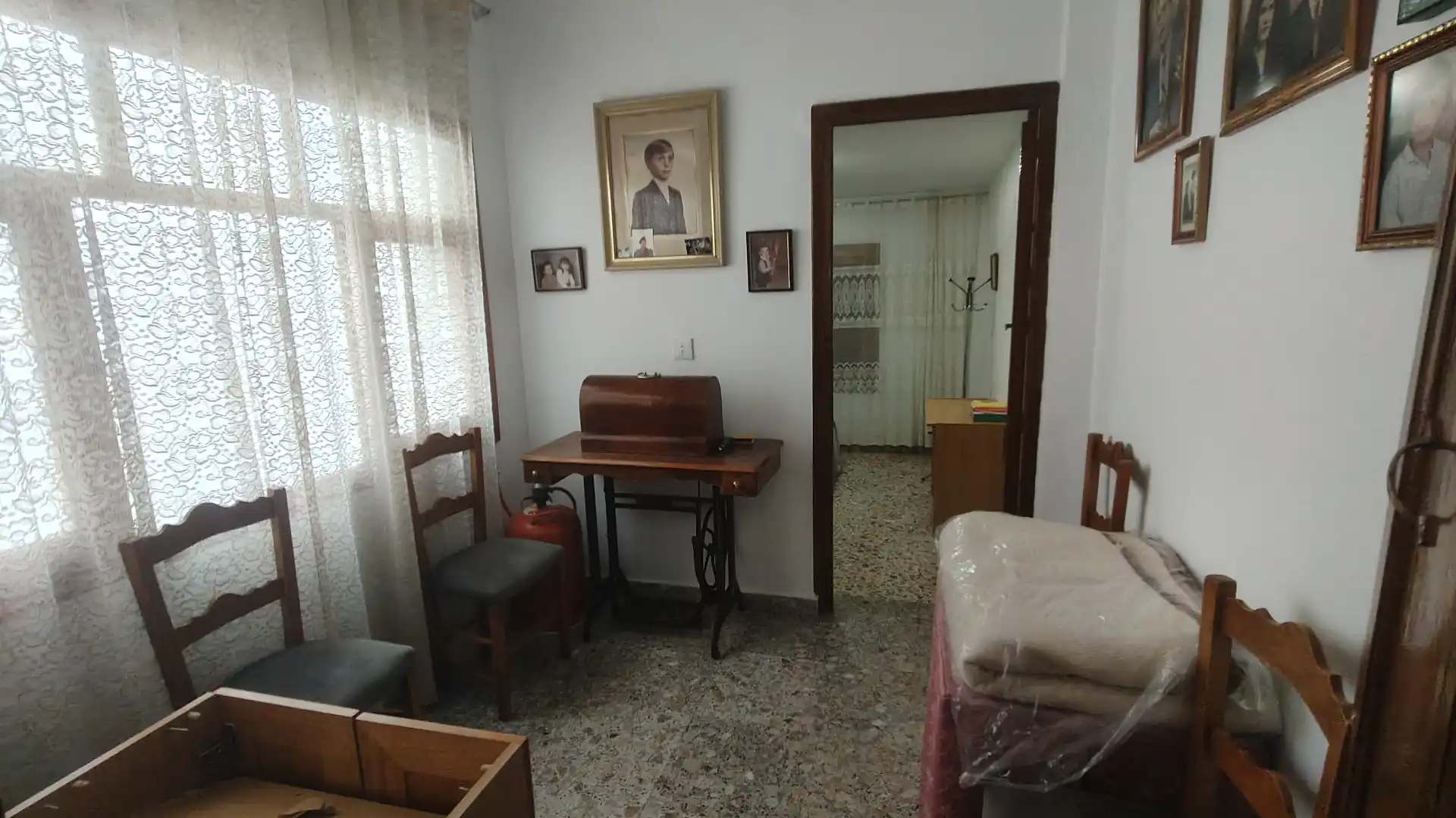 Casa o xalet en venda en Baza amb Moblat