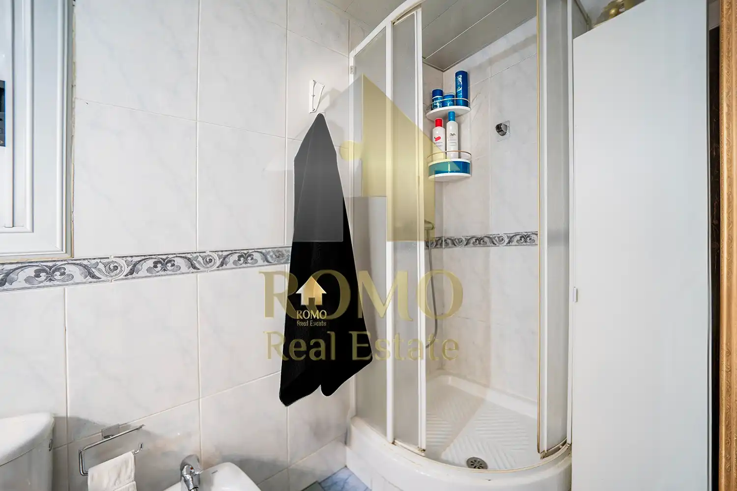 Badezimmer von Dachboden zum Verkauf in Barberà del Vallès mit Terrasse und Balkon