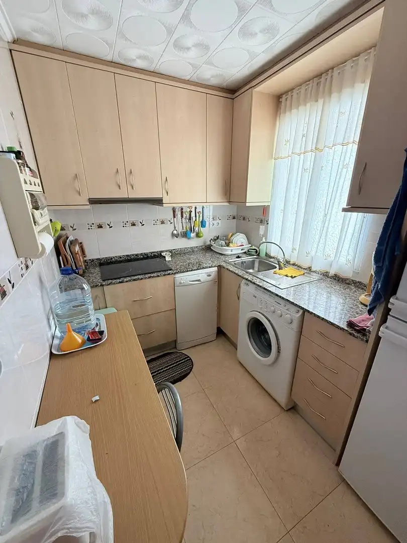 Cuina de Apartament en venda en San Pedro del Pinatar amb Aire condicionat, Terrassa i Moblat