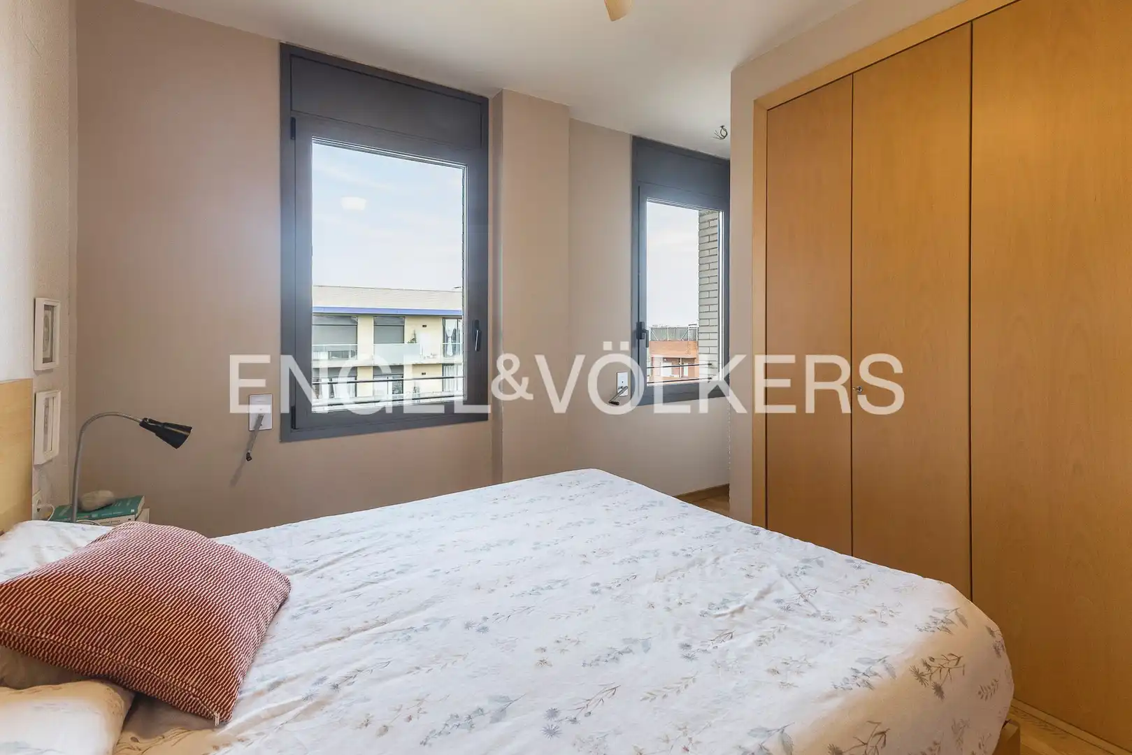 Bedroom of Flat for sale in Barcelona  with Air Conditioner, Heating and Private garden