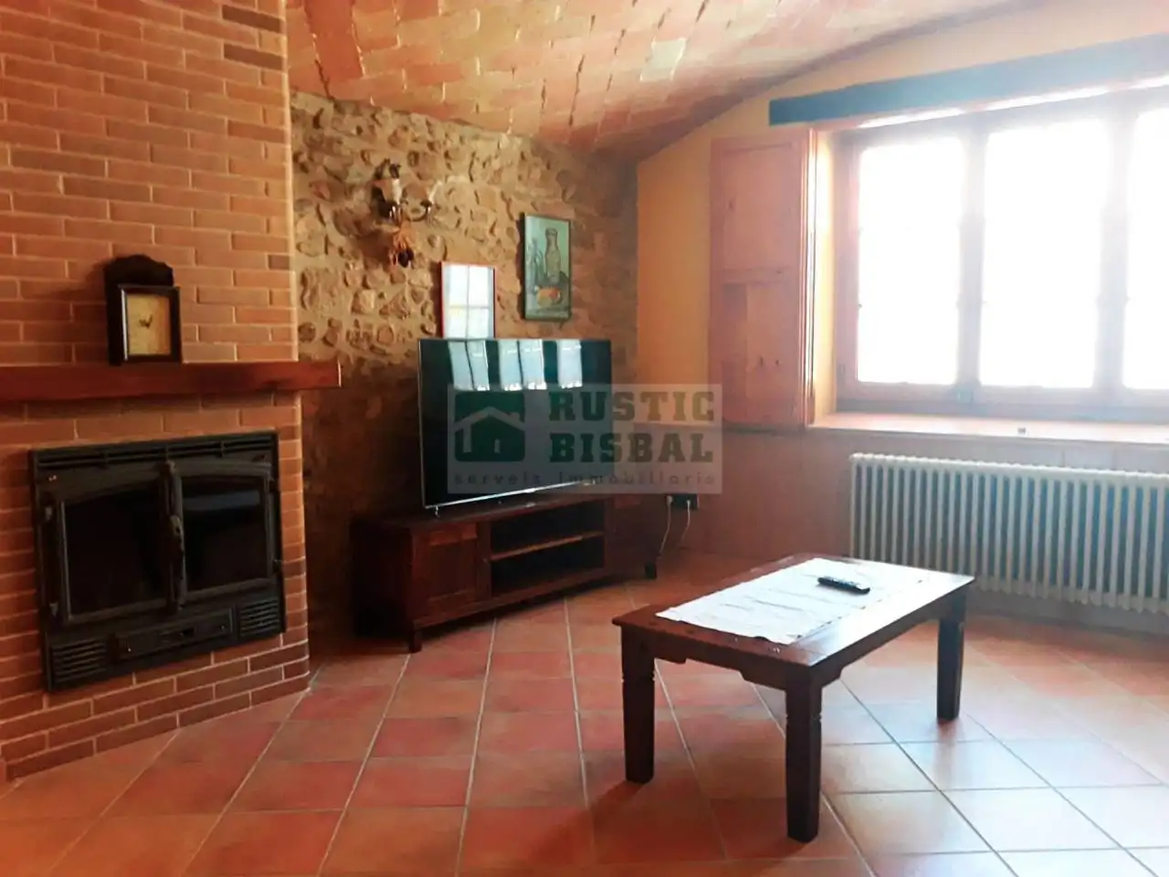 Living room of Country homes for rent in Rupià  with Heating, Private garden and Terrace