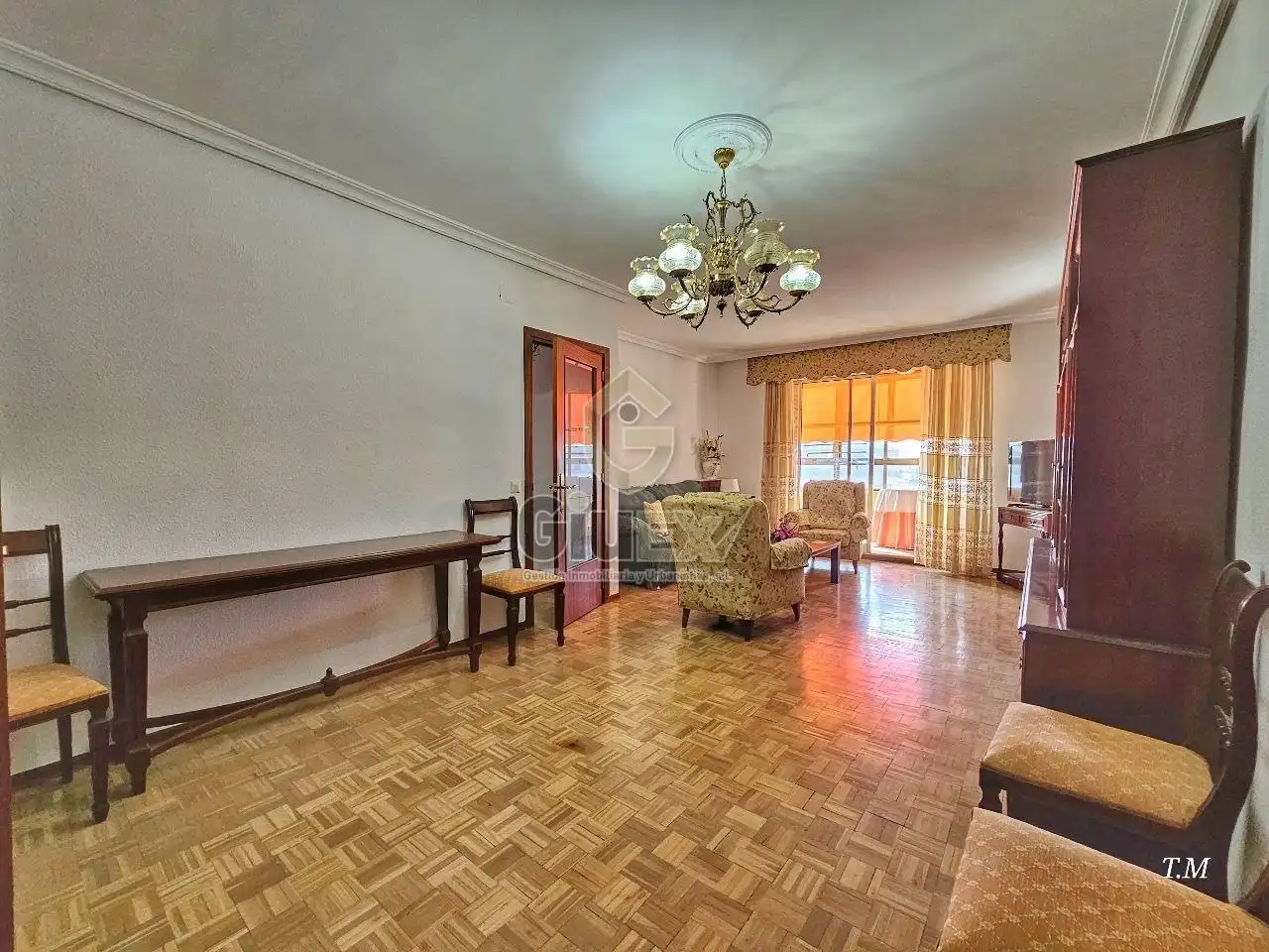 Sala de estar de Piso de alquiler en Cáceres con Aire acondicionado, Calefacción y Terraza