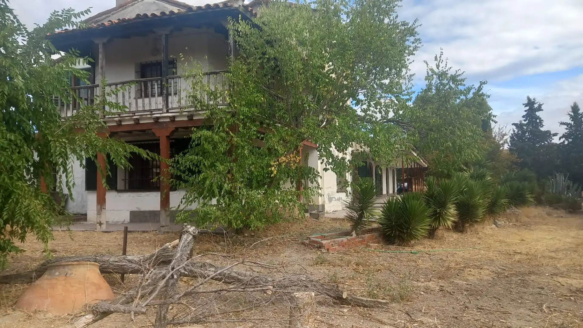 Casa amb piscina en venda a Calle Carrera de los Caballos