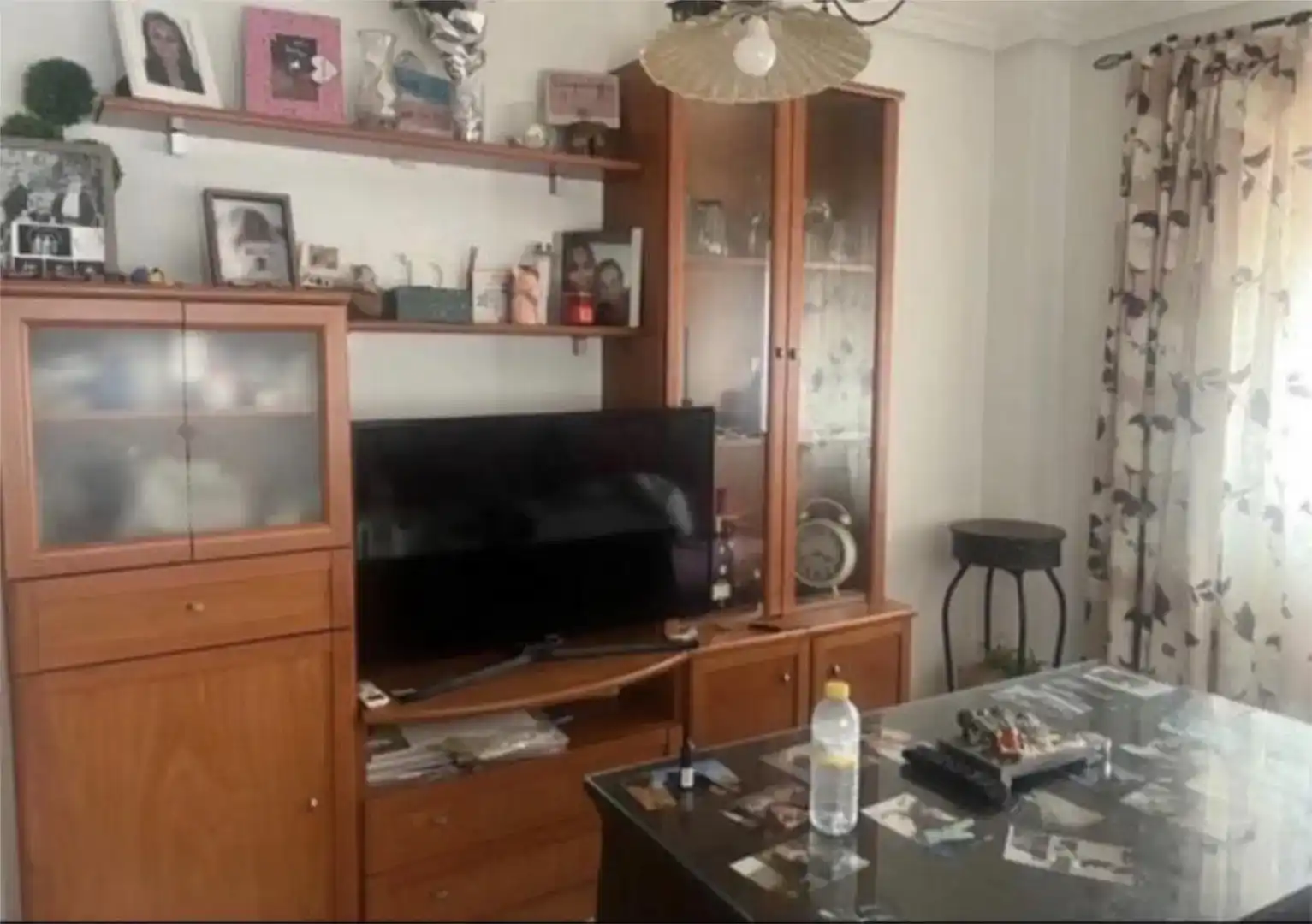 Sala d'estar de Pis per a compartir en Cáceres amb Aire condicionat, Moblat i Balcó
