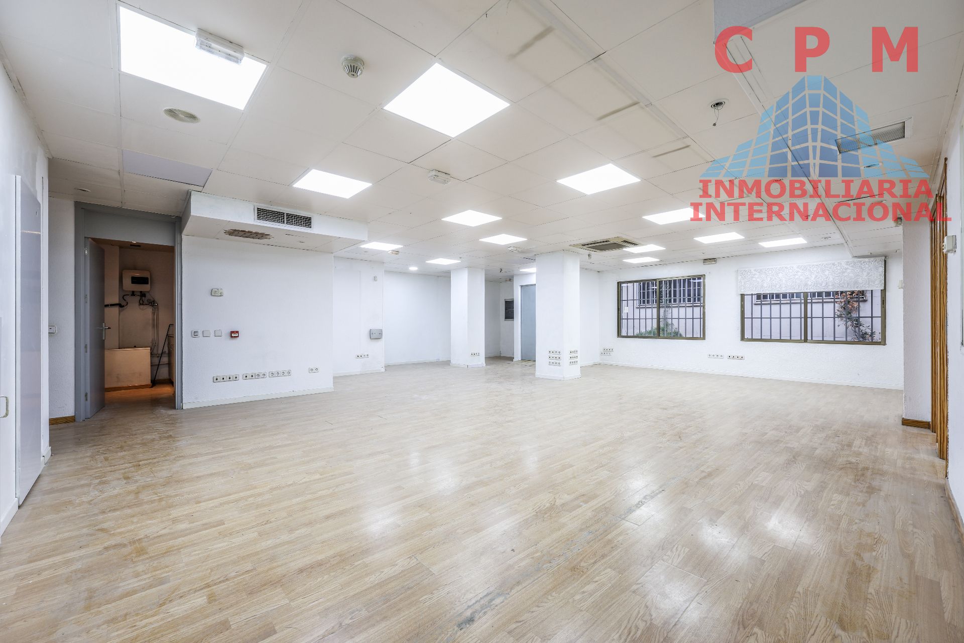 Office for sale in  Madrid Capital  with Air Conditioner, Heating and Internet