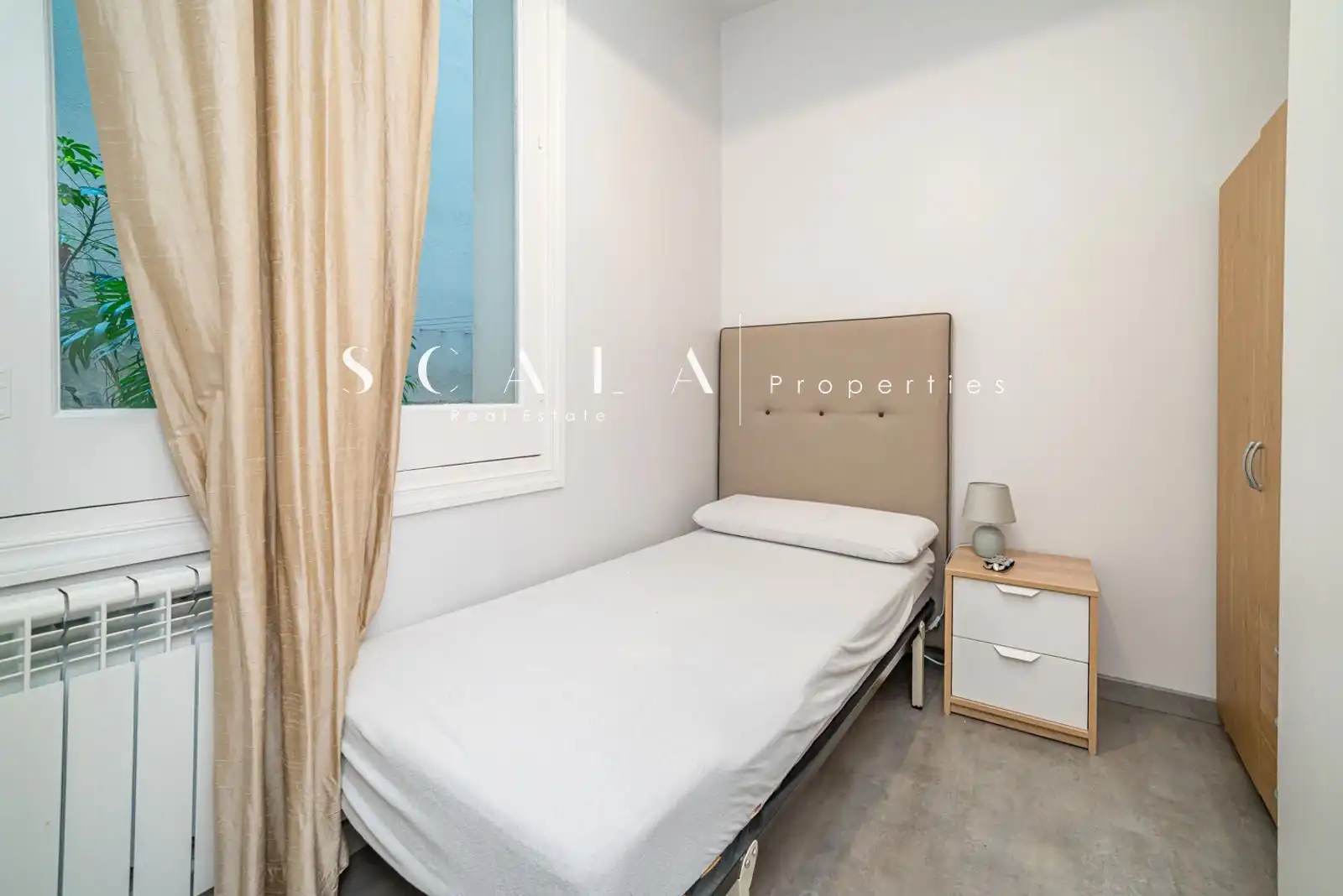 Bedroom of Duplexes for rent in Madrid  with Air Conditioner, Heating and Terrace