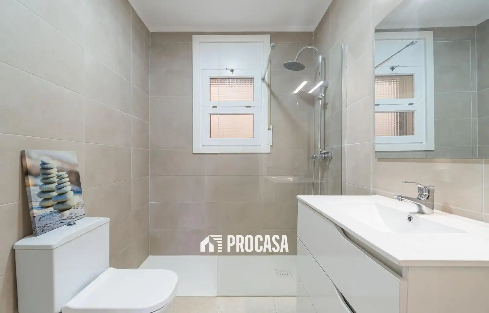 Badezimmer von Haus oder Chalet zum Verkauf in Empuriabrava mit Klimaanlage, Heizung und Abstellraum